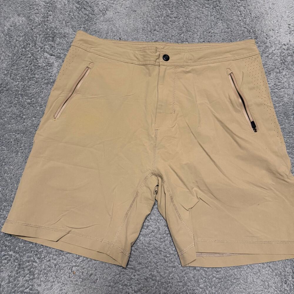 Mack Weldon Shorts Mens Large Light Brown Tan Performance Golf **